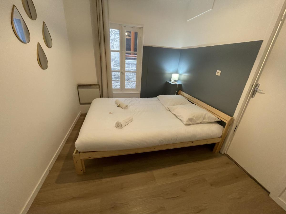 Saphir, Hyper Centre Ville Au Calme Au Fond D'Une Impasse Caen Exterior foto